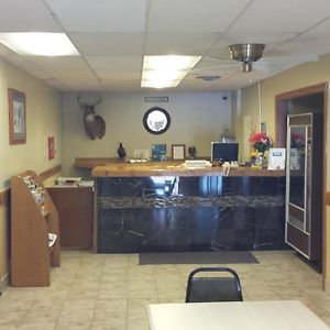 Inn Of The Pines